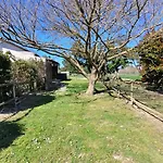 Les Fees Du Gard - Au Pied Des Cevennes 度假居 *