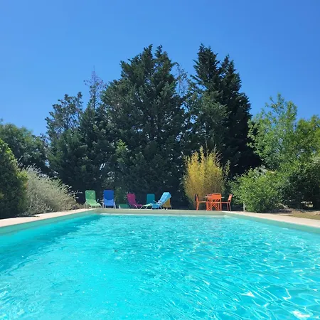 Les Fees Du Gard - Au Pied Des Cevennes * Rousson (Gard)